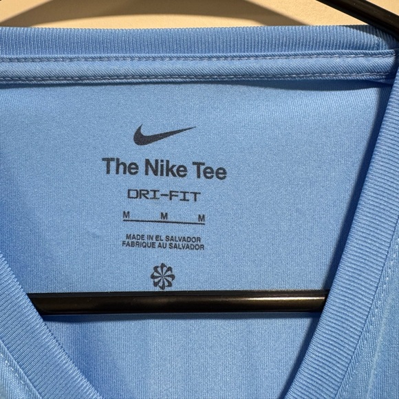 MNike Women's Blue Dri-Fit Legend Short Sleeve Tee - Picture 4 of 4